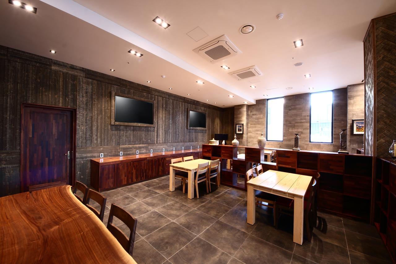 Benikea The H Hotel Hwaseong Екстер'єр фото