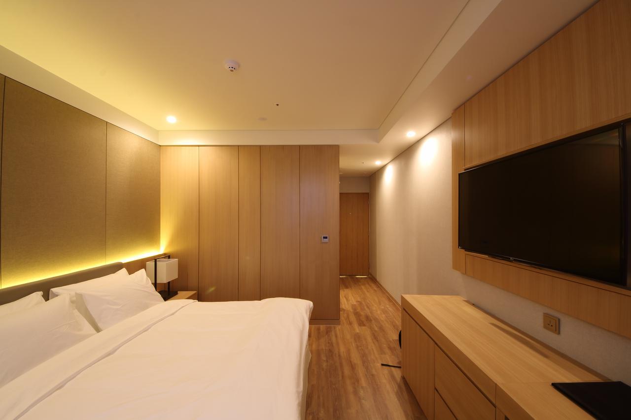 Benikea The H Hotel Hwaseong Екстер'єр фото