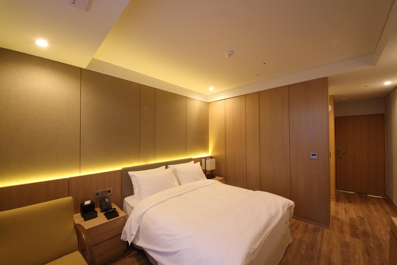 Benikea The H Hotel Hwaseong Екстер'єр фото